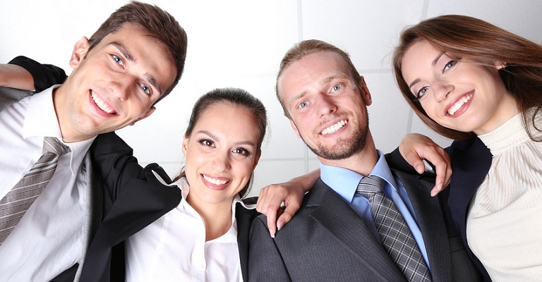 junge Mitarbeiter in der Wirtschaft